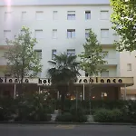 酒店 罗纱比恩卡酒店