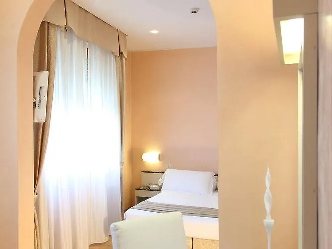 روزابيانكا فندق ريميني