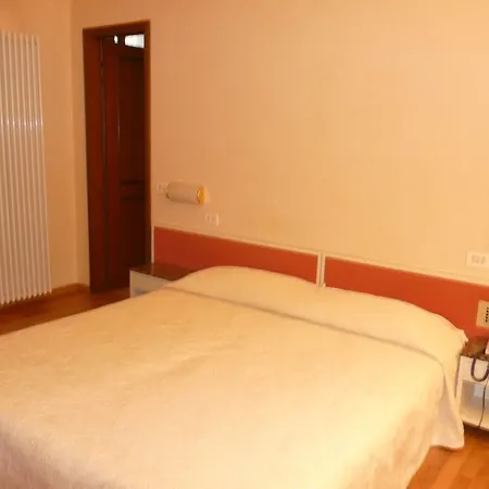 Rosabianca 4* Rímini