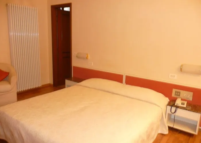 Rosabianca 4* Rimini